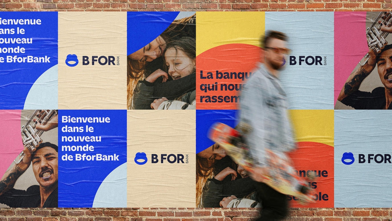 Affiches sur un mur pour BFB