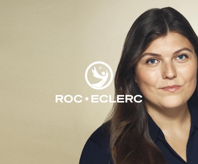 Photo d'une collaboratrice Roc Eclerc avec le logo sur l'image